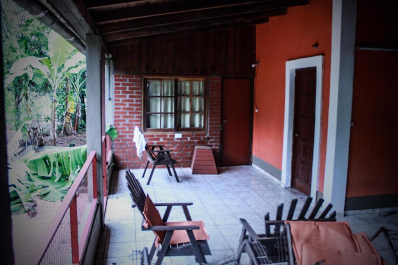Hostel Haus Puerto Iguazu Exterior photo