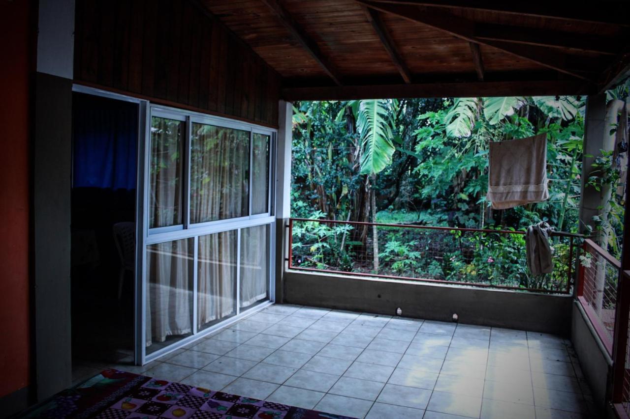 Hostel Haus Puerto Iguazu Exterior photo
